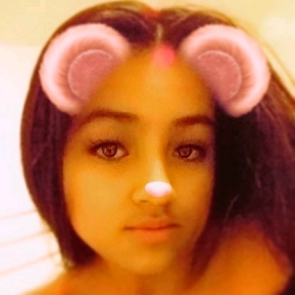 Meet your Posher, Veronica - Picture 1 of 1